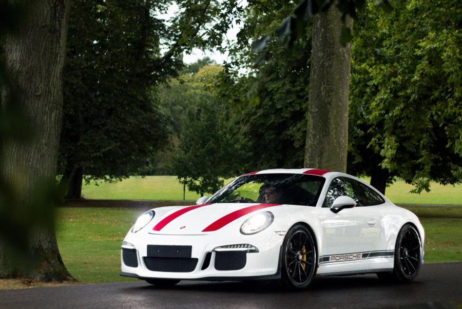  Porsche 911 R (991) 2016 года  (UK) (фото 1 из 29)